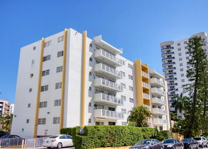 All Vacation Rentals 23 Palms Suites - Midtown Wynwood